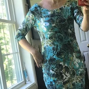 Ritz, Julian Chang L dress hibiscus 🌺